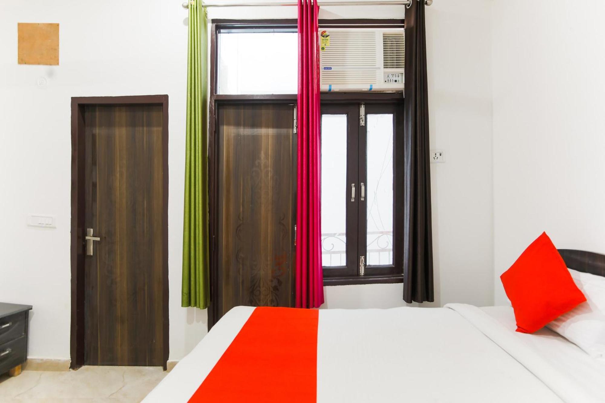 Hotel O Welcome Residency Gurgaon Esterno foto